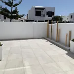 Princesa Ico, Cerca Del Mar *