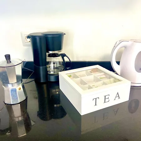 Princesa Ico, Cerca Del Mar *