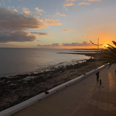 Princesa Ico, Cerca Del Mar San Bartolomé