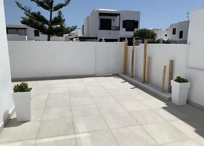 Princesa Ico, Cerca Del Mar *